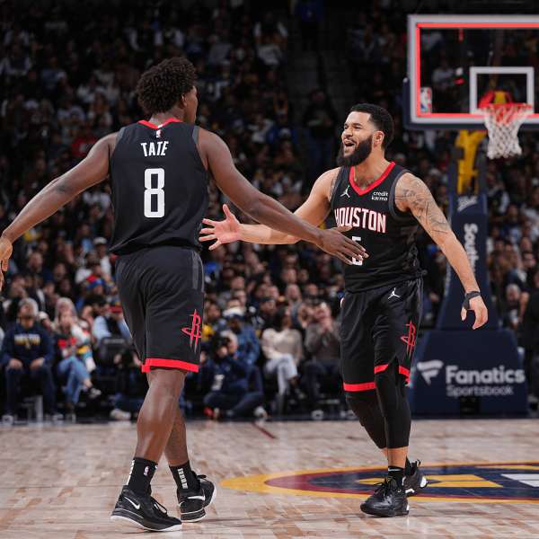 火箭逆袭击败掘金,逆风翻盘 火箭逆袭击败掘金,逆风翻盘