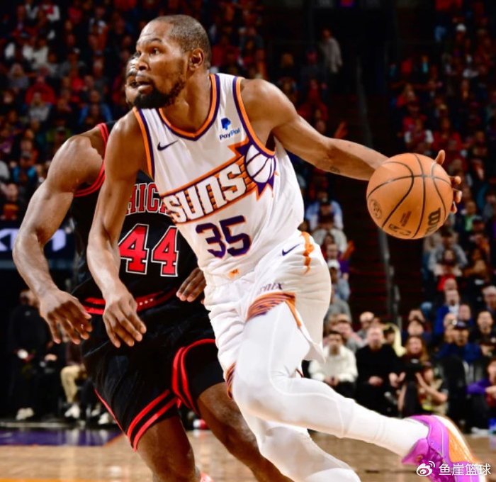 鹈鹕逆转四川队，杜兰特高光表现