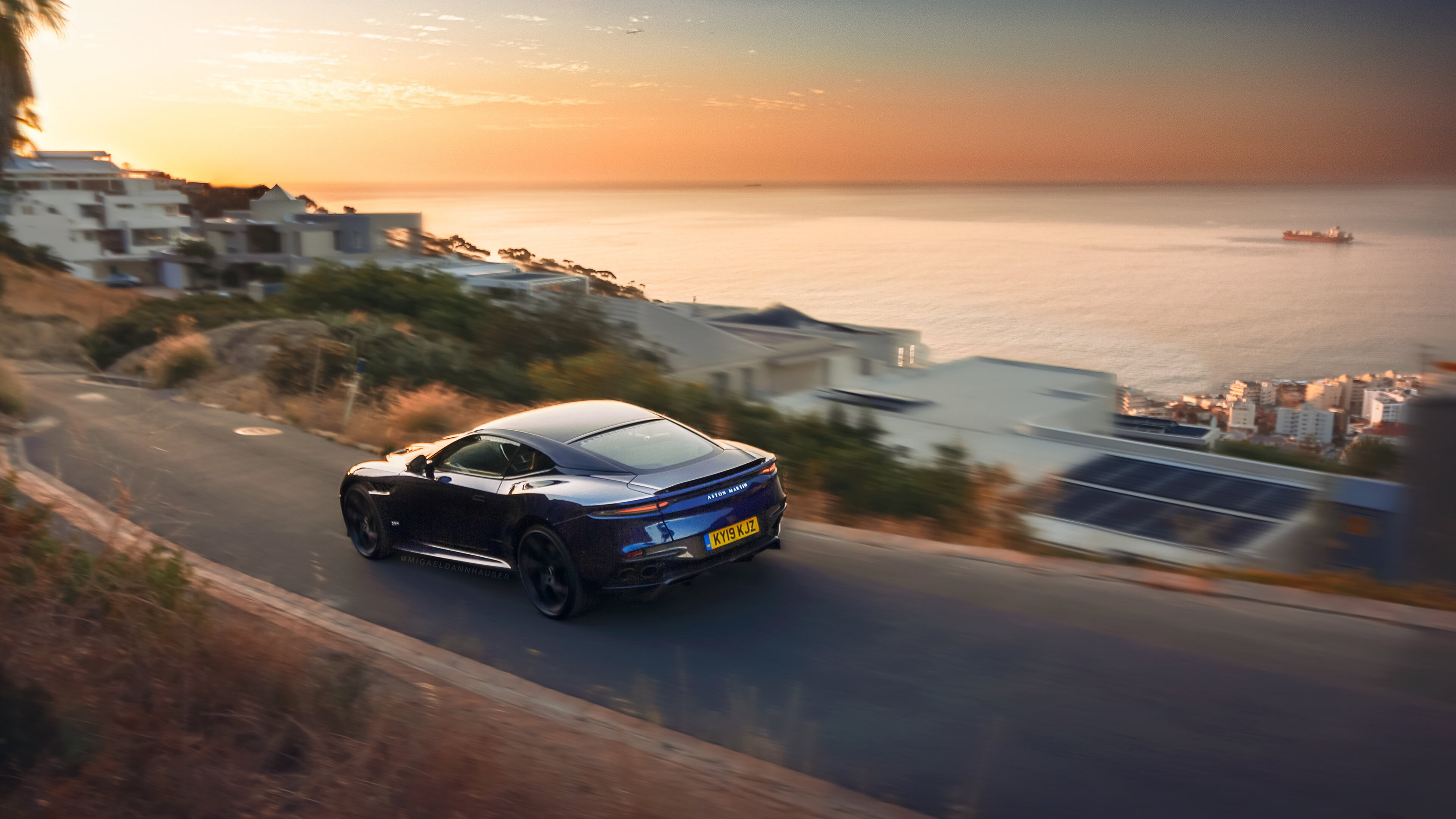 奥利维耶，诺坎普的隐形指挥家，导演巴萨悬崖边的胜利