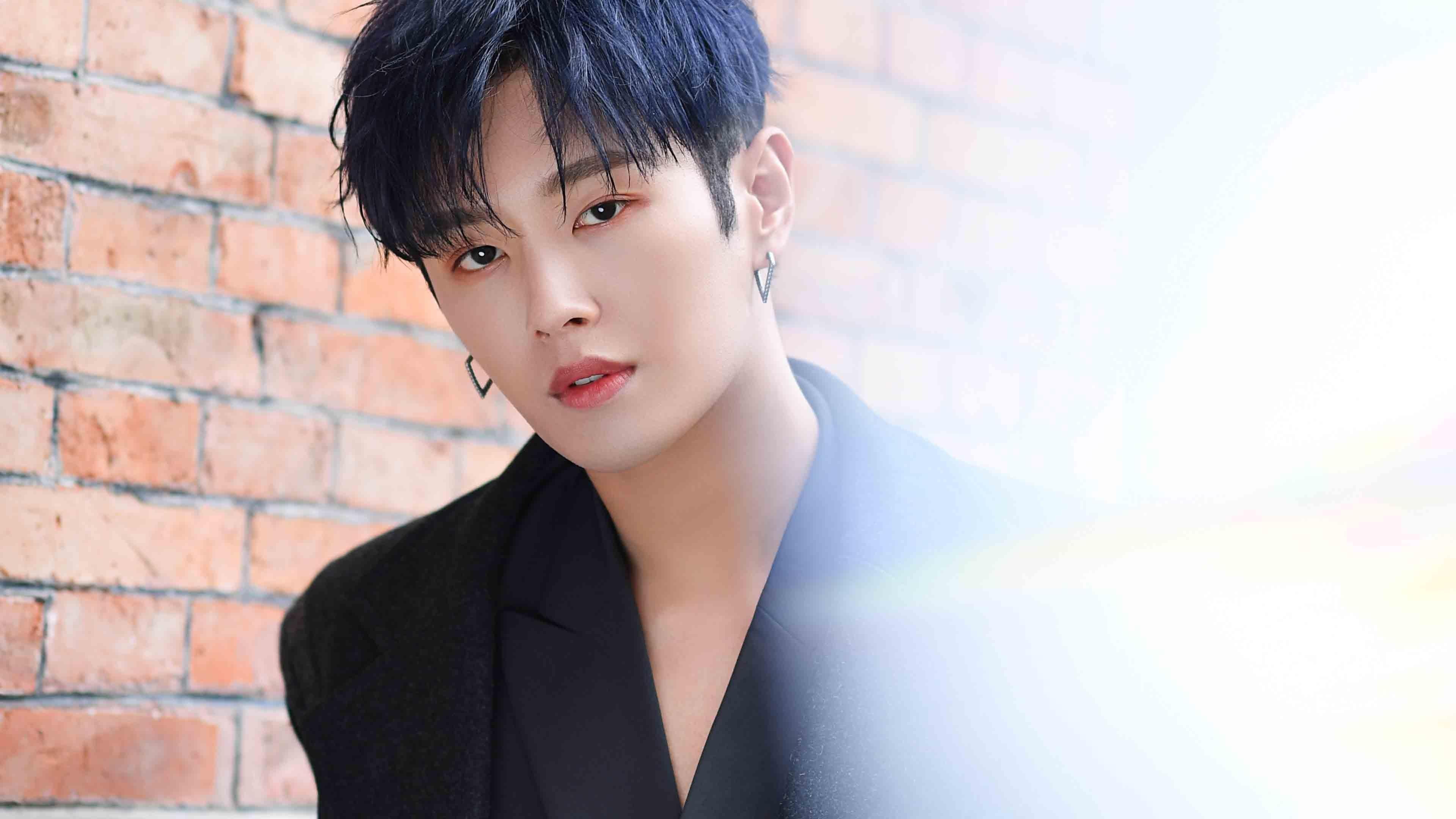 山西队斩落鹈鹕，布克西甲称王，同一轮篮球明月下的东方曙光