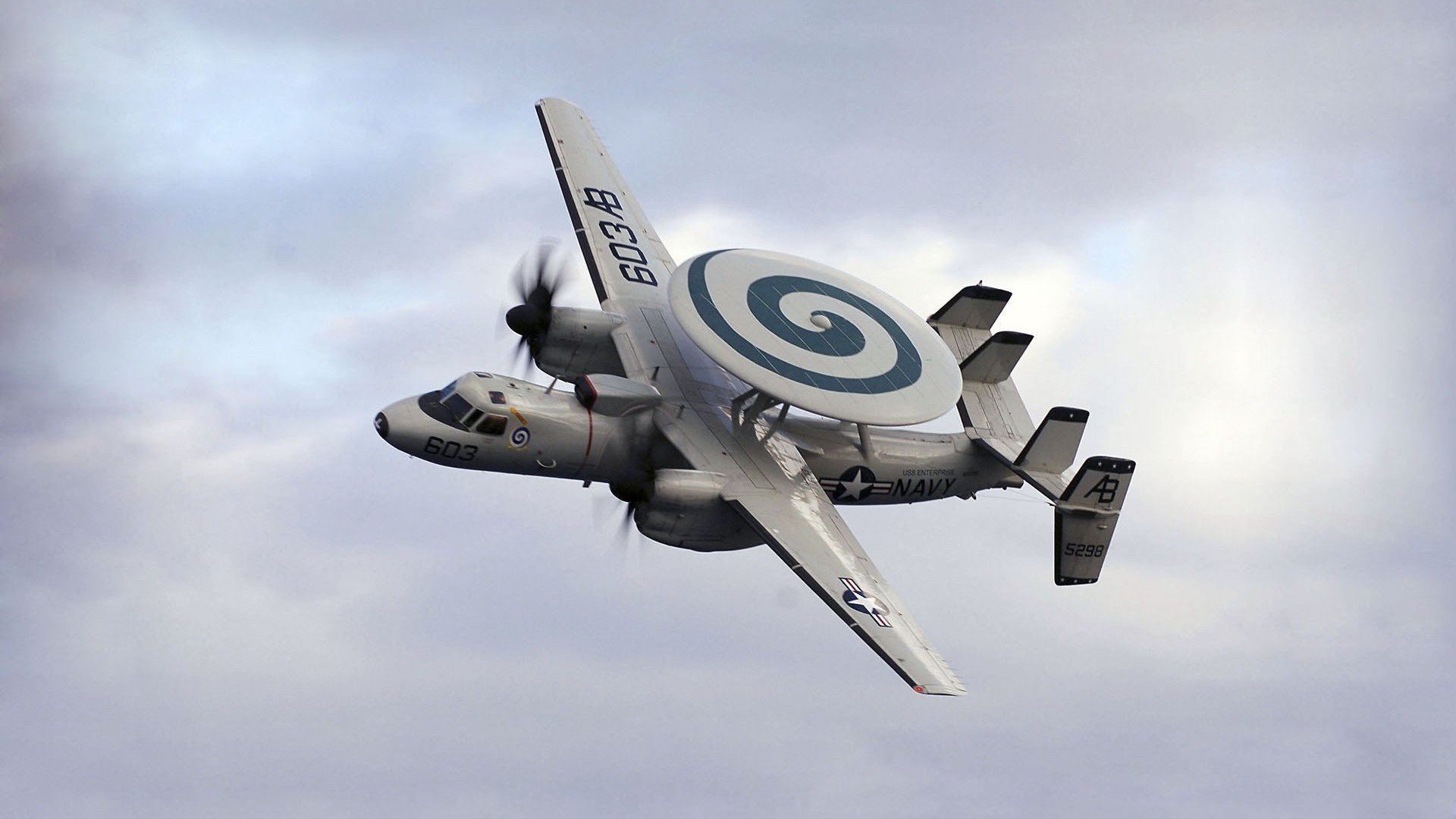 世纪一投！克莱·汤普森最后2.1秒诠释大心脏，尼克斯险胜国王上演逆转好戏