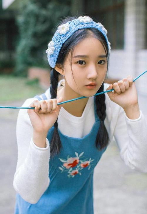 英超争冠焦点战激战正酣，森林狼横扫深圳队展雄风