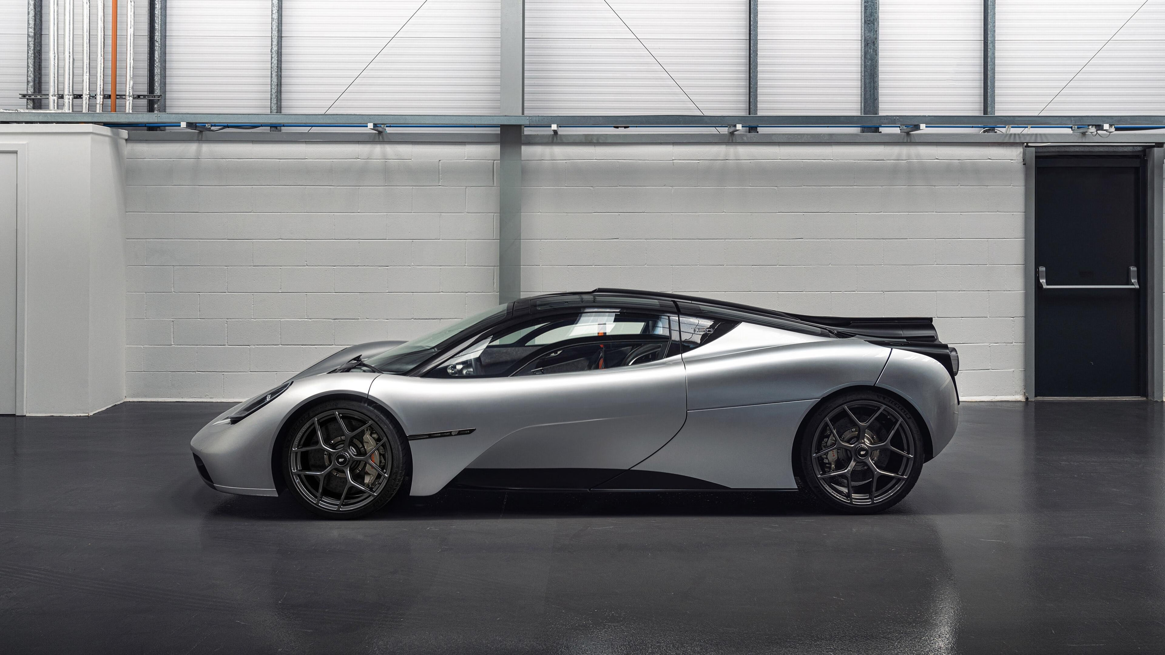 开云体育官方网站-绝境重生！哈登末节19分率活塞逆转尼克斯，底特律时隔三年再迎关键战突围